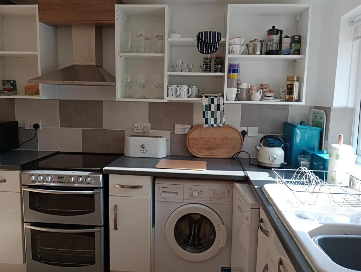 Bellevue Cottage Wicken  Luaran gambar