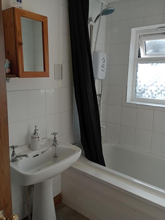 Bellevue Cottage Wicken  Luaran gambar